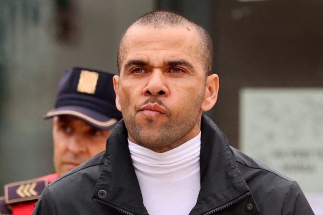 2025-03-28T112339Z_572520375_RC22T6A6OHV1_RTRMADP_3_SOCCER-CRIME-DANI-ALVES-1743161460
