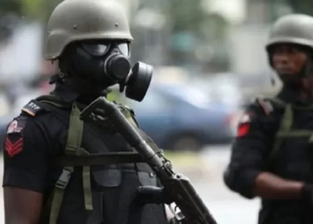 Nigeria-Police-2-750x536
