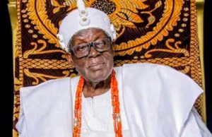 Olubadan Oba Olakulehin Dies At 90