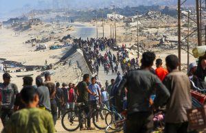 UPDATED: Thousands Of Gazans Begin Heading North As Israeli Military Announces Ceasefire