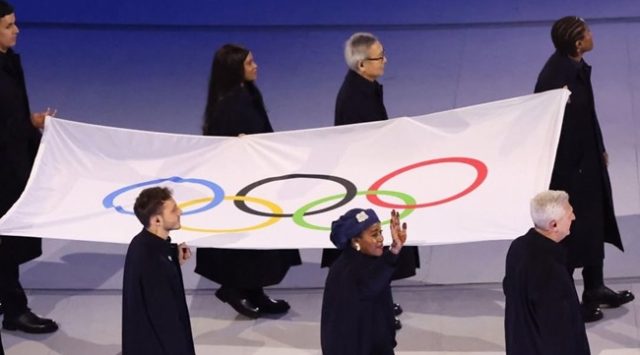 Flag-Bearers-of-Peace-MilanoCortina2026-OpeningCeremony-Olympics