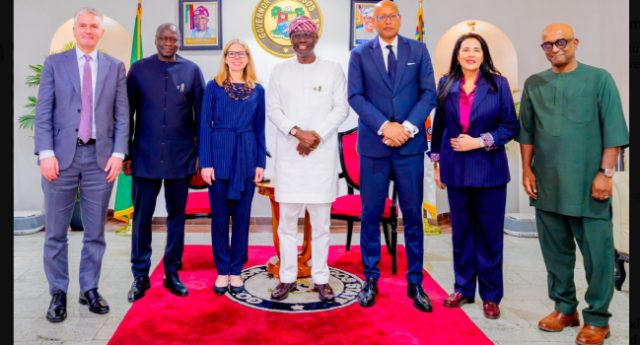 Lagos-World-Bamnk-Meeting