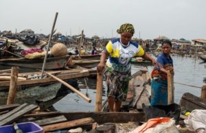 Lagos Assembly Meets With Makoko Residents, Asks Ministries To Stop Demolition