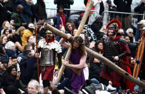 Easter Masses Cancelled In Dubai Over Middle East War