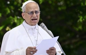 Bureaucracy Hindering Global Aid Efforts, Pope Warns