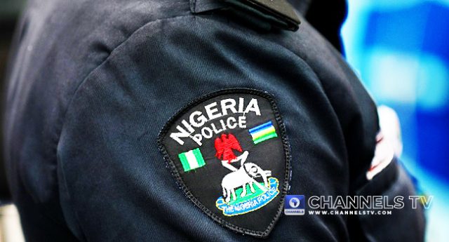 Police_Uniform_Crest